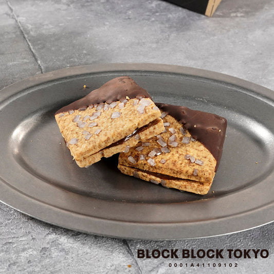 【送料無料、ポスト投函】BLOCK BLOCK TOKYO ショコラバスクチーズクッキー(キャラメル)8個入り