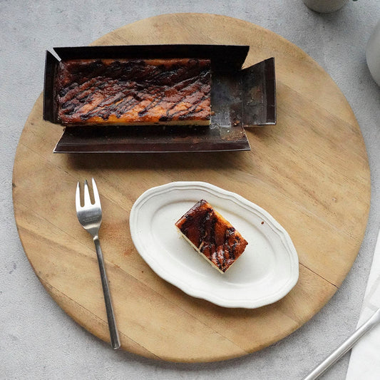 BLOCK BLOCK TOKYO ブラックレーベル バスクチーズケーキ(カシス)