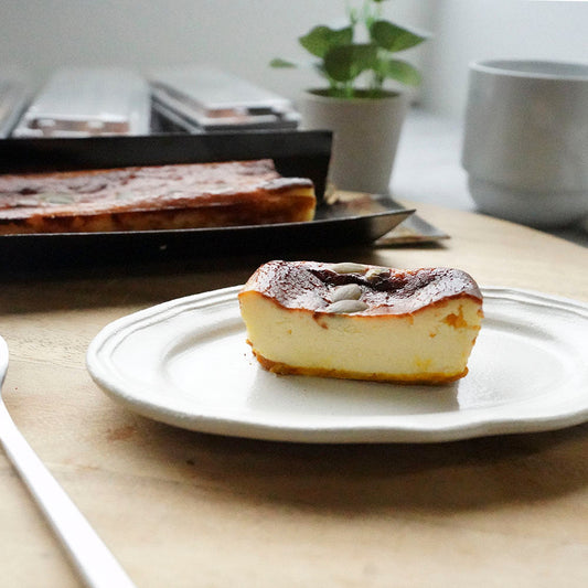 BLOCK BLOCK TOKYO ブラックレーベル バスクチーズケーキ(シナモンスイートパンプキン)
