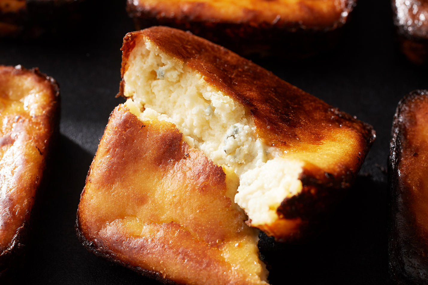 バスクチーズケーキ(ブルー) 8個入り【クーポン使用】