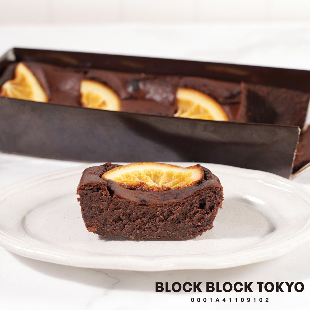 BLOCK BLOCK TOKYO 2ND　バスクチーズケーキ（オレンジ）