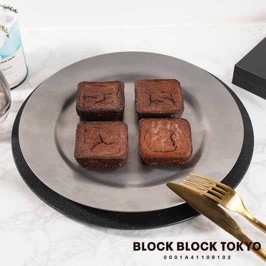 BLOCK BLOCK TOKYO バスクチーズケーキ/ギフトボックスショコラアソート(ショコラ 4個入り)