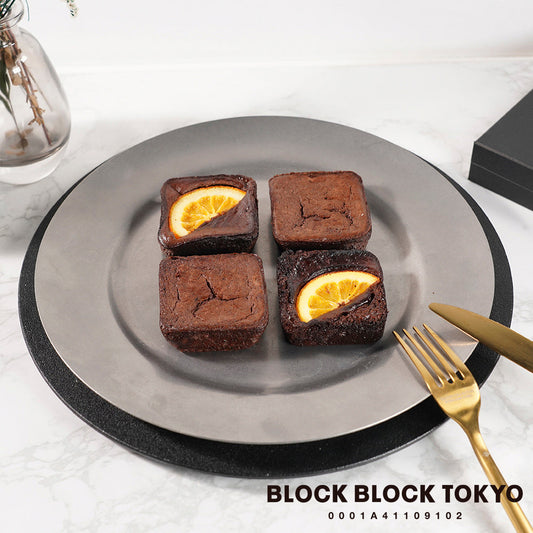 BLOCK BLOCK TOKYO バスクチーズケーキ/ギフトボックスショコラアソート(ショコラ・ショコラオレンジ Mix 4個入り)